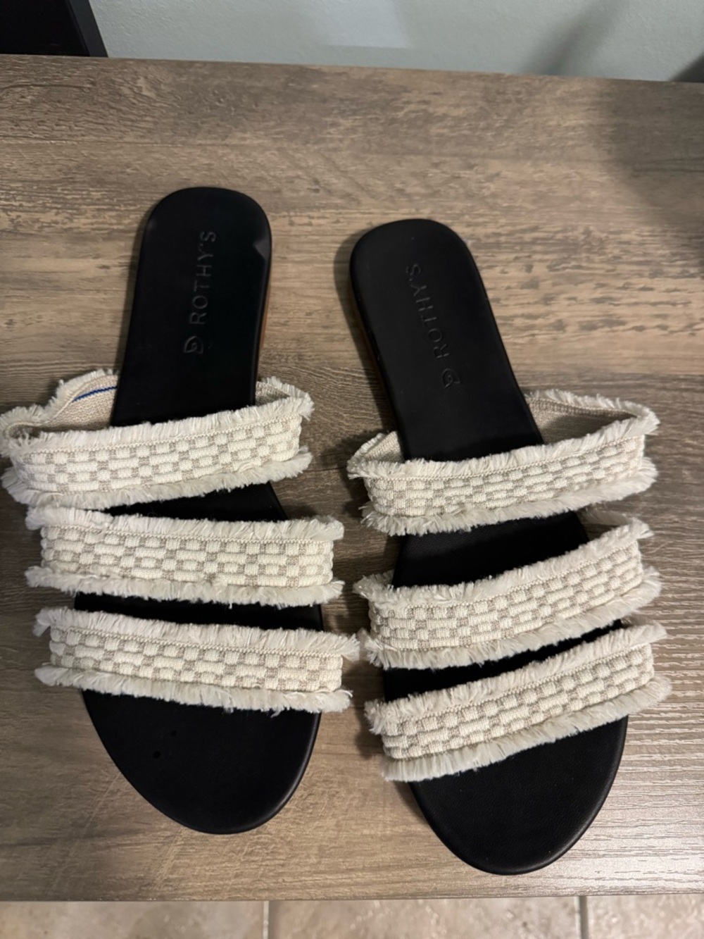 Rothy's Cream Triple-Strap Sea Shell Fringe